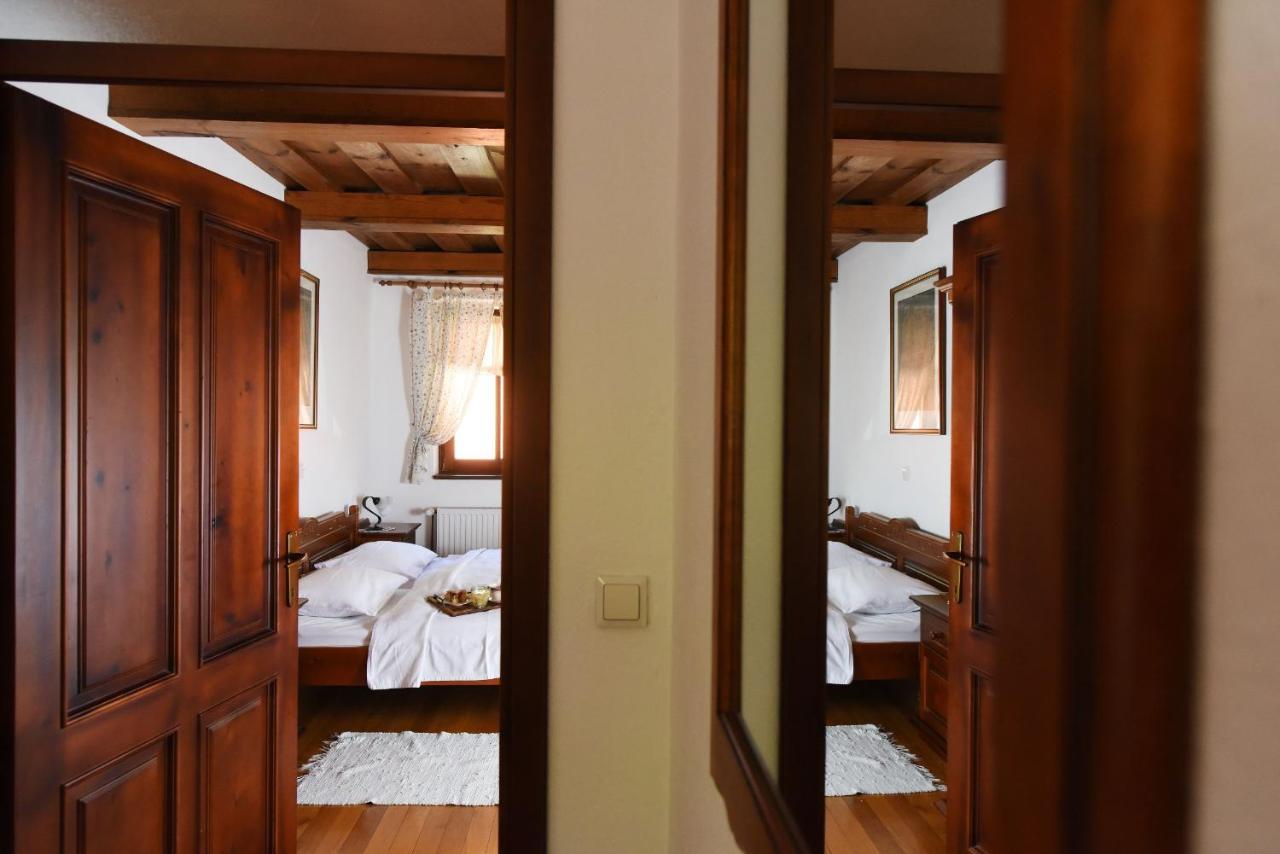 Domacija Seruga Countryside Hotel ノヴォ メスト エクステリア 写真